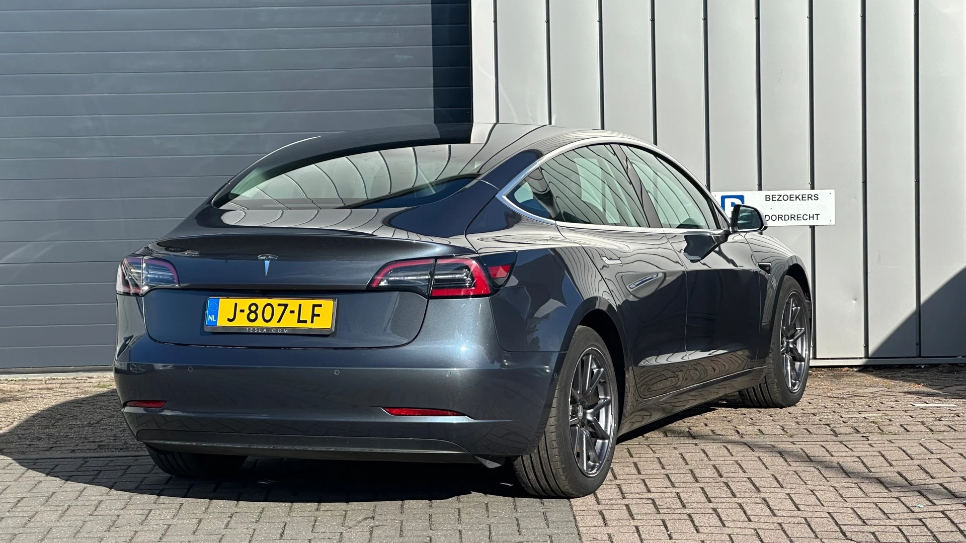 Hoofdafbeelding Tesla Model 3