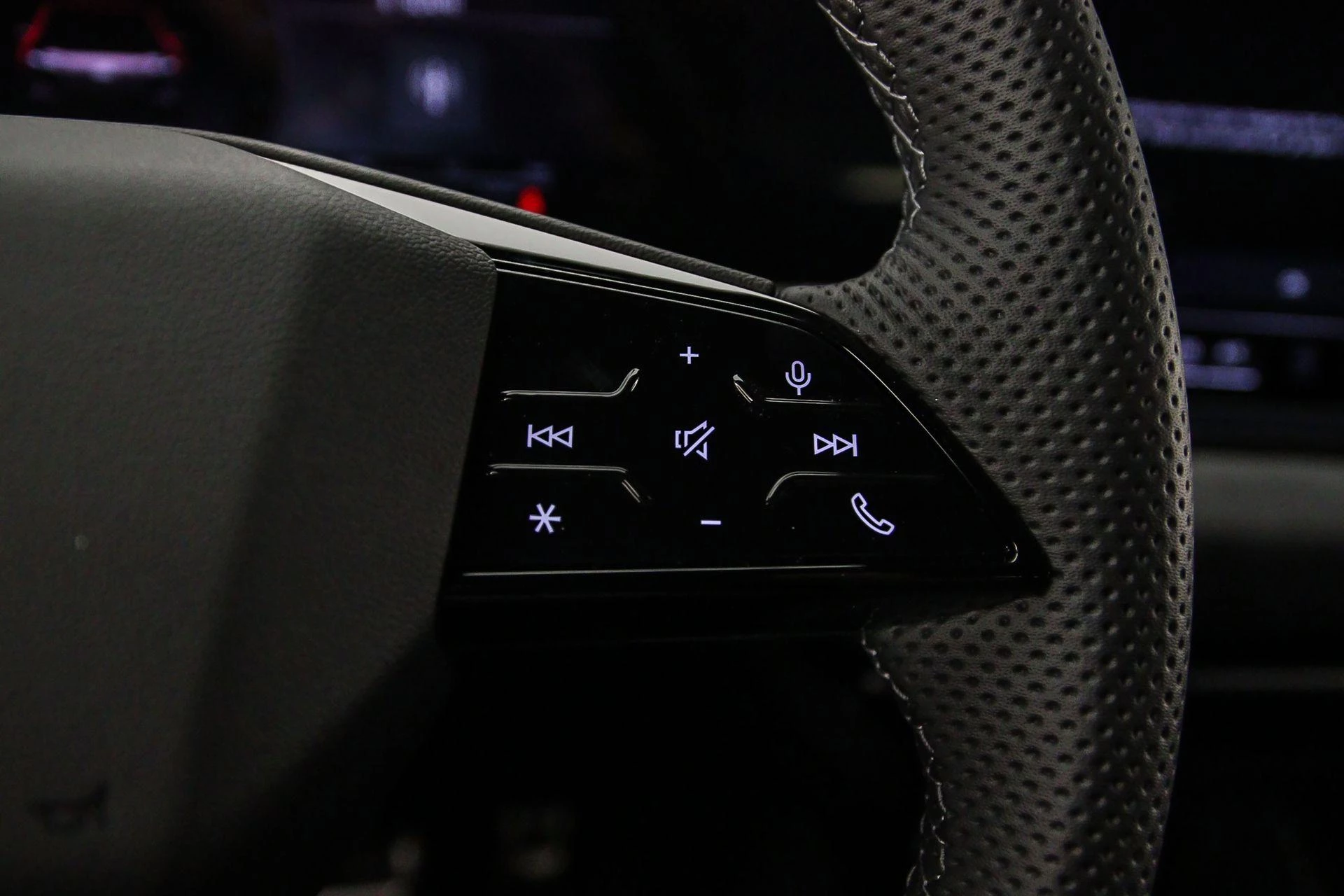 Hoofdafbeelding Audi A6 Avant e-tron