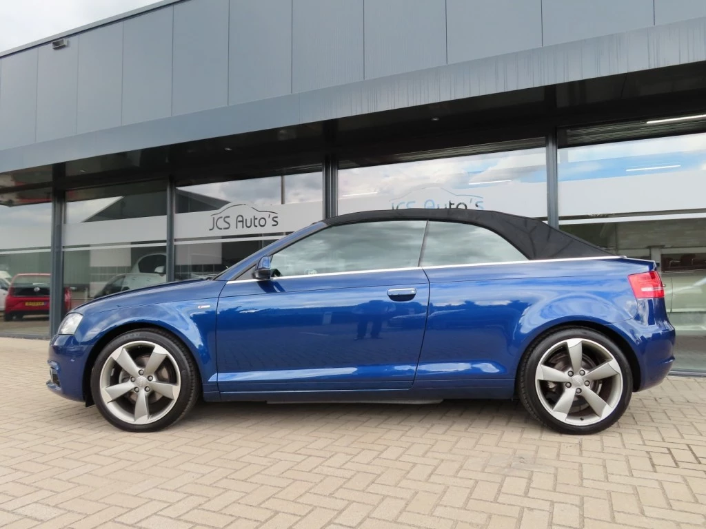 Hoofdafbeelding Audi Cabriolet