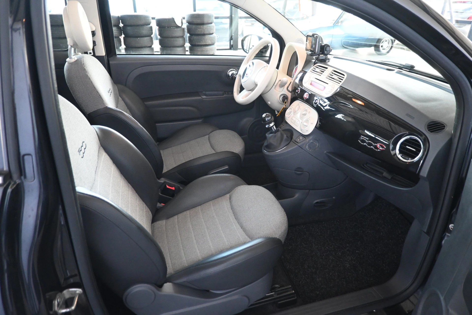 Hoofdafbeelding Fiat 500C