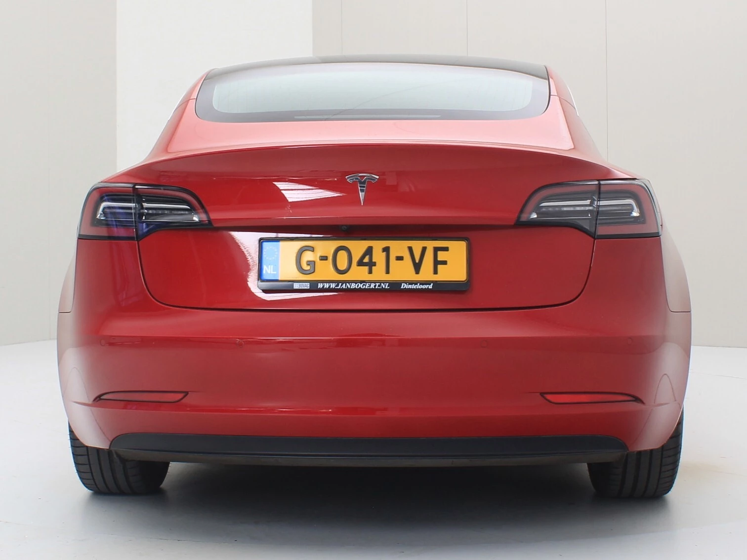 Hoofdafbeelding Tesla Model 3