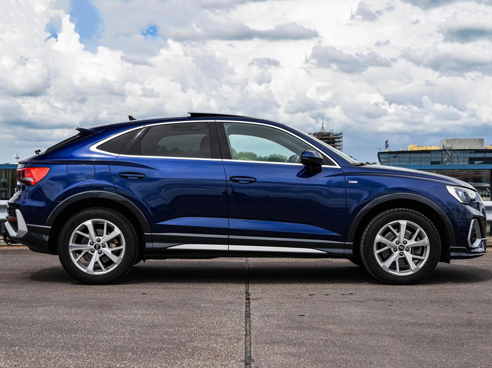 Hoofdafbeelding Audi Q3