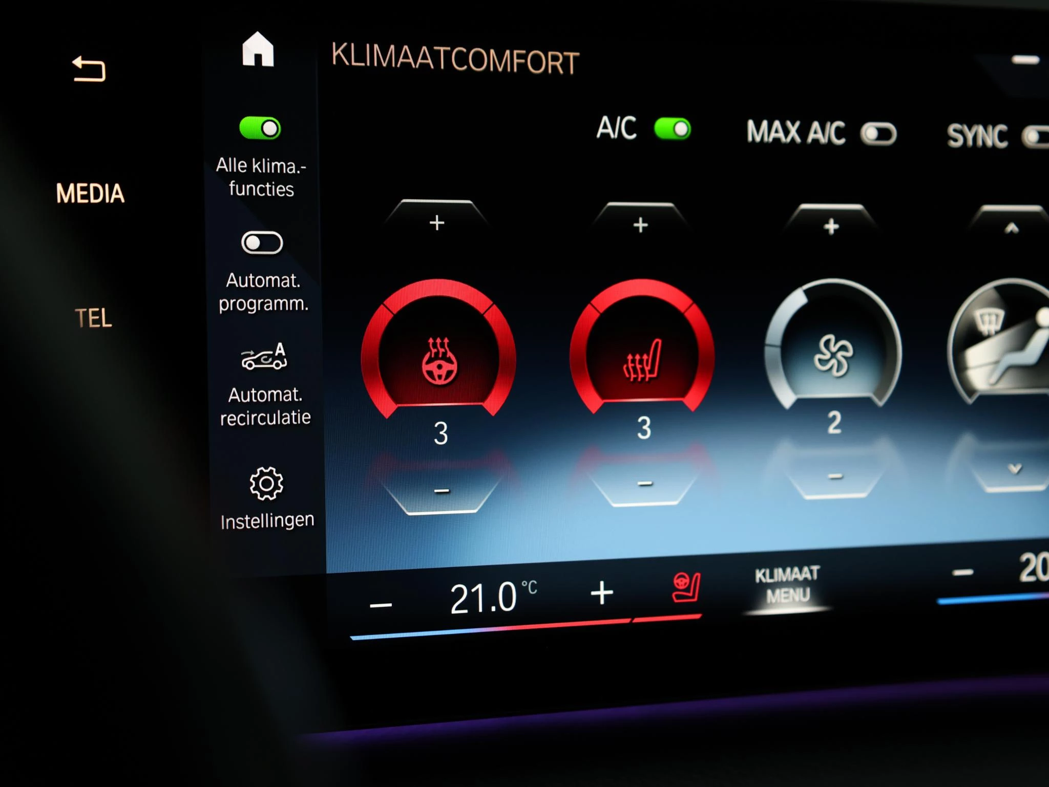 Hoofdafbeelding BMW iX1