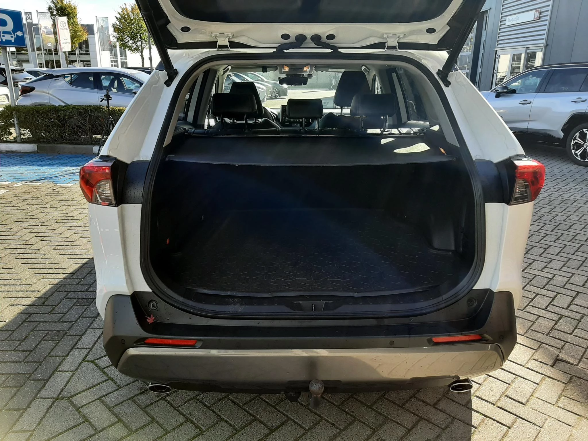 Hoofdafbeelding Toyota RAV4