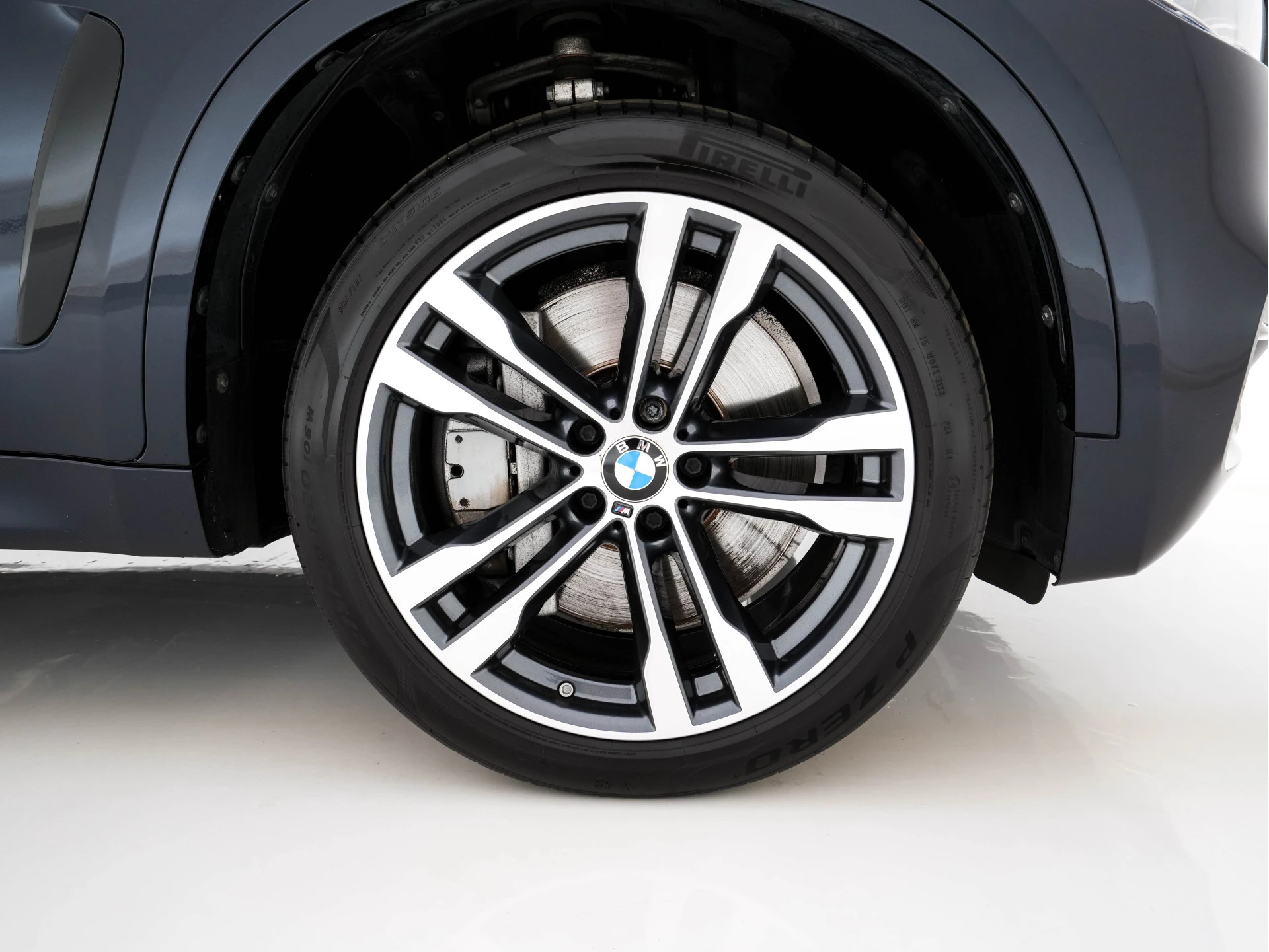 Hoofdafbeelding BMW X6