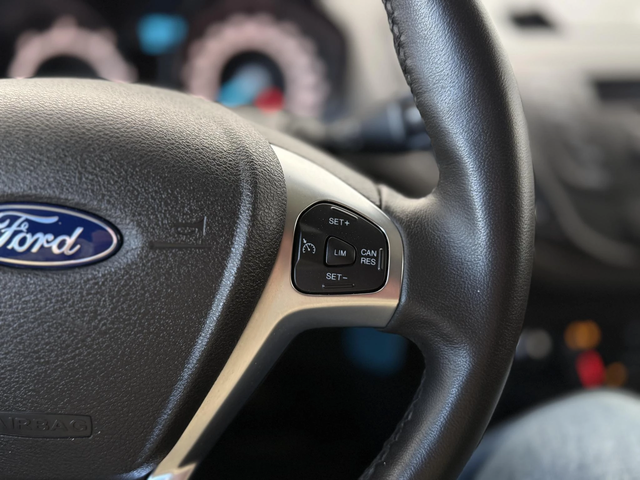 Hoofdafbeelding Ford Transit Courier