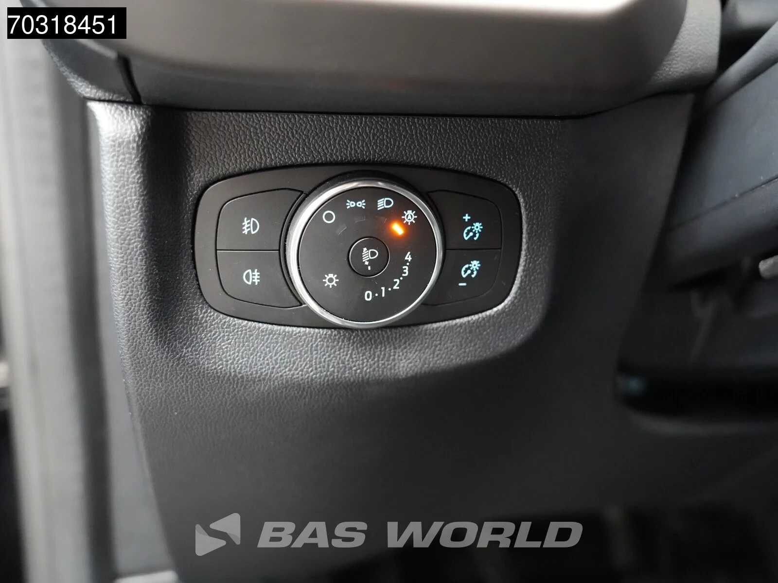 Hoofdafbeelding Ford Transit Courier