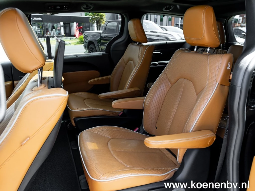 Hoofdafbeelding Chrysler Pacifica
