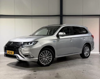 Mitsubishi Outlander 2.4 PHEV Intense+ AWD Camera Carplay