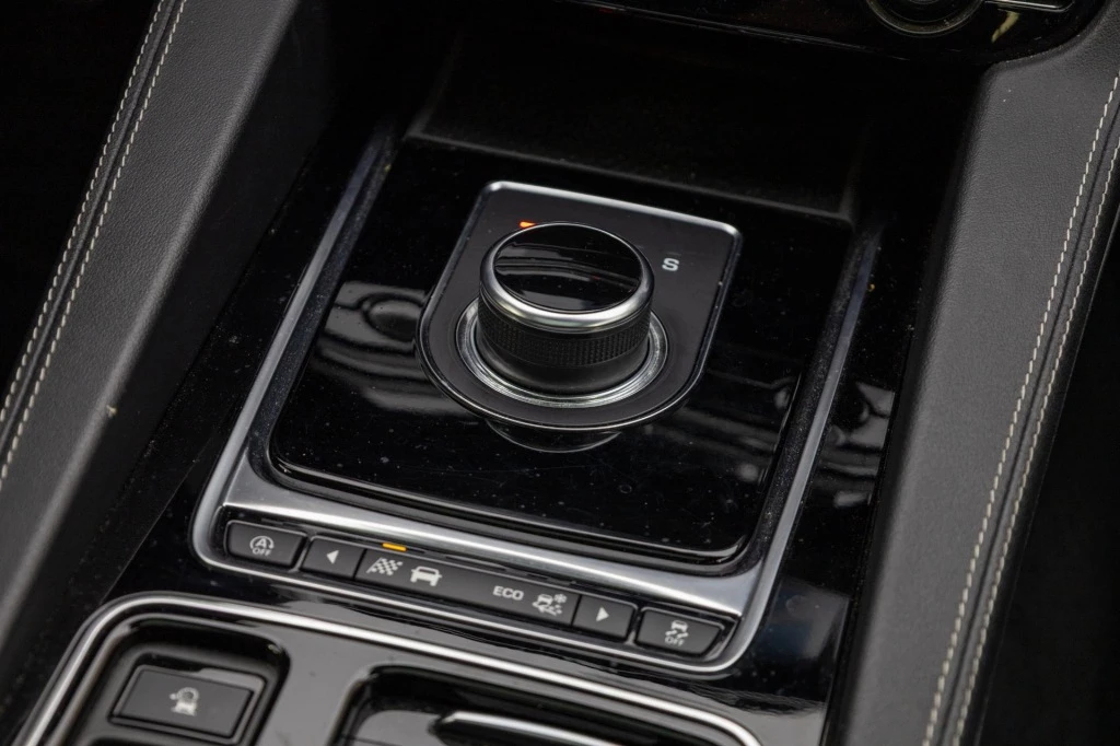 Hoofdafbeelding Jaguar F-PACE