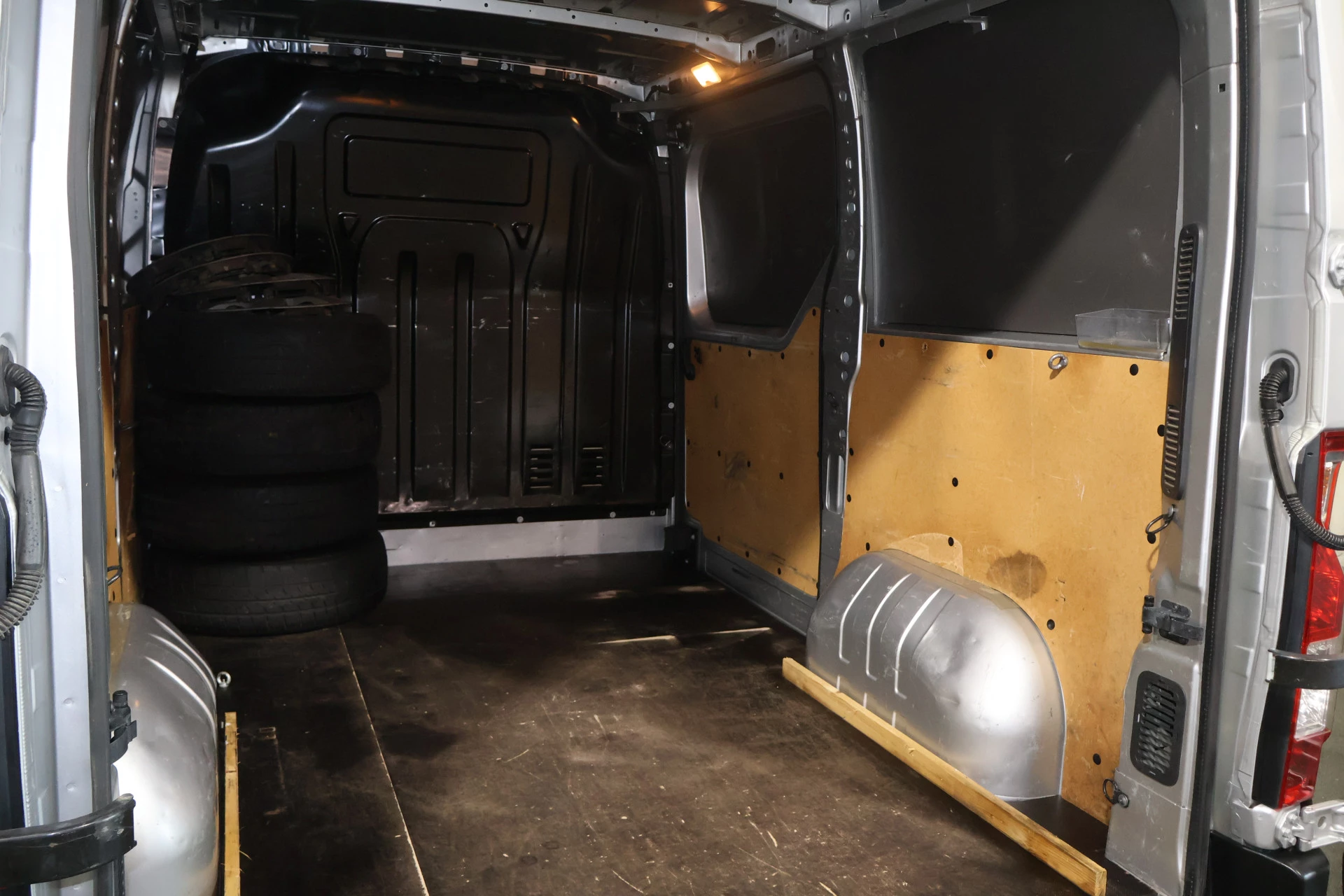 Hoofdafbeelding Nissan NV400