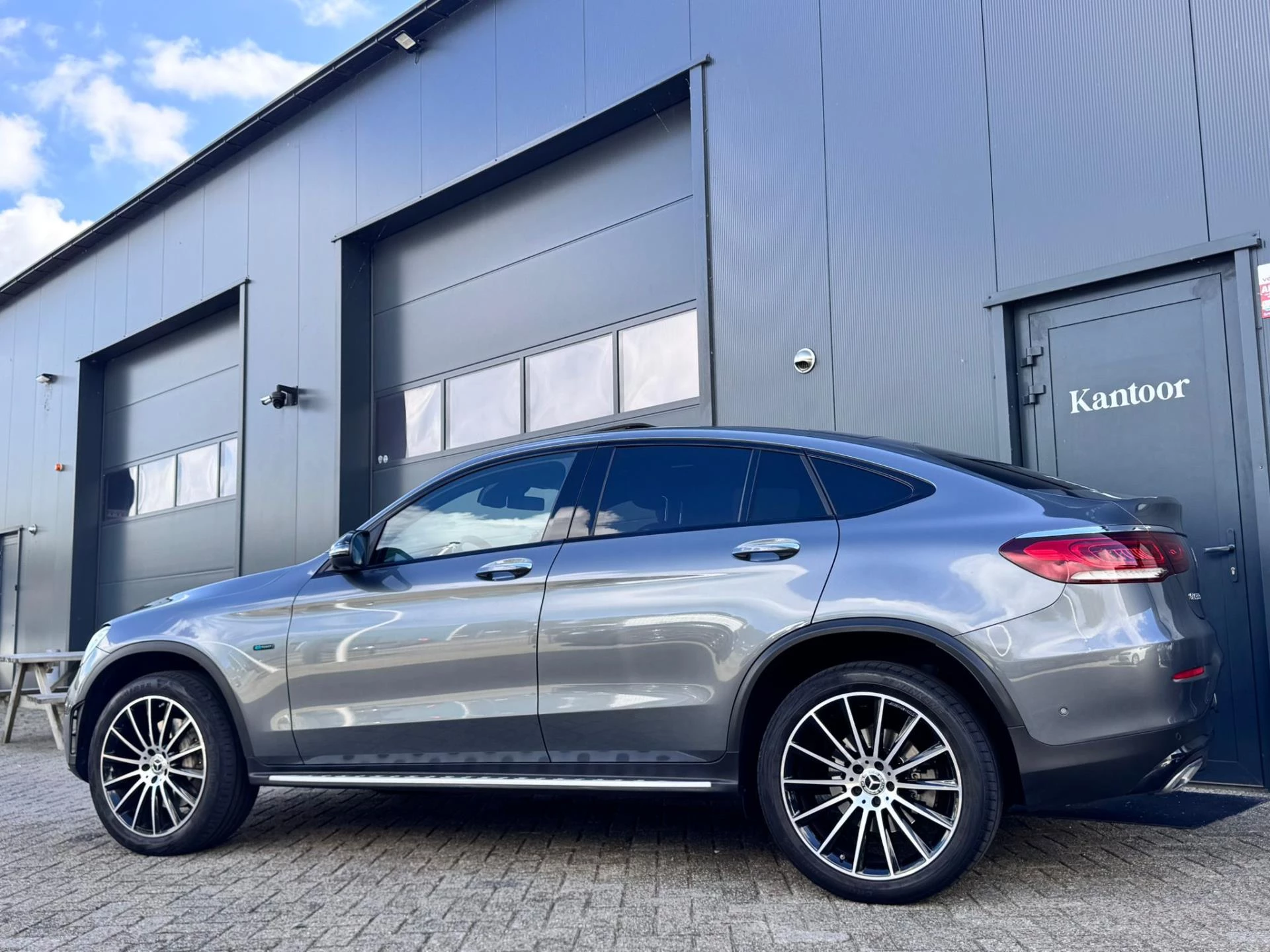 Hoofdafbeelding Mercedes-Benz GLC
