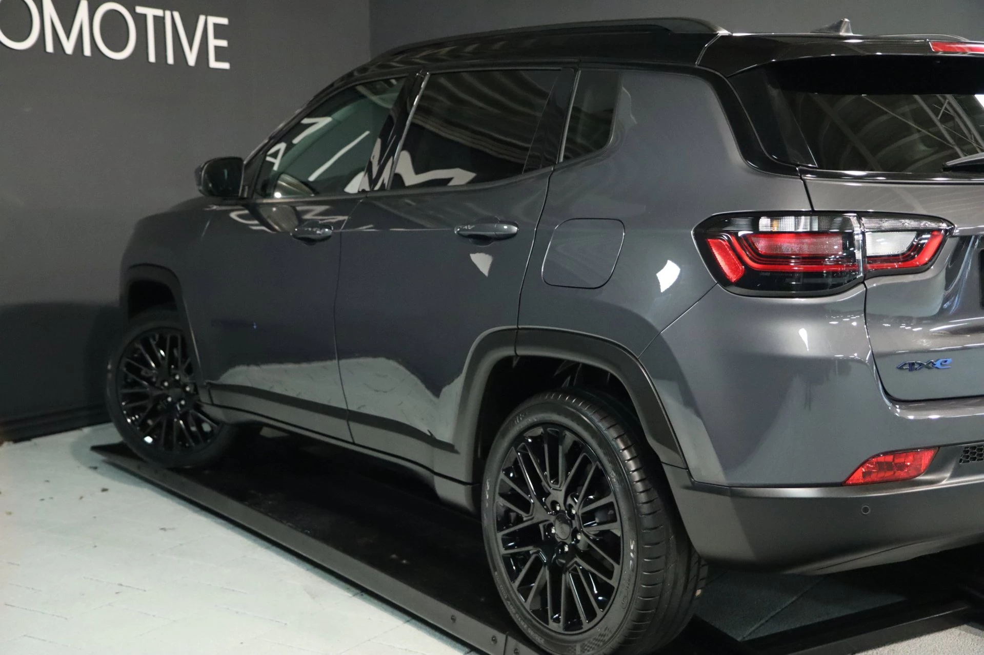 Hoofdafbeelding Jeep Compass