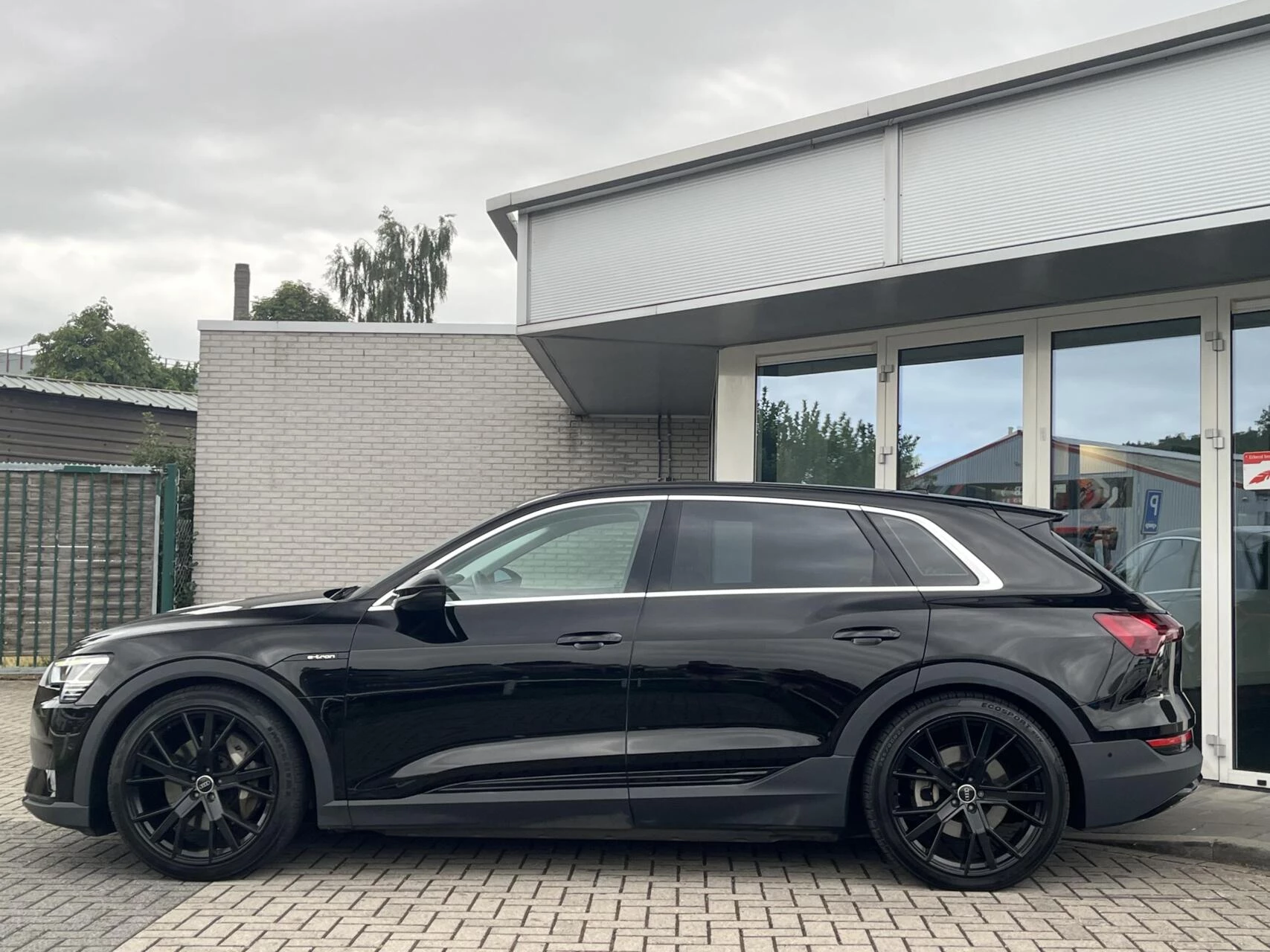 Hoofdafbeelding Audi e-tron