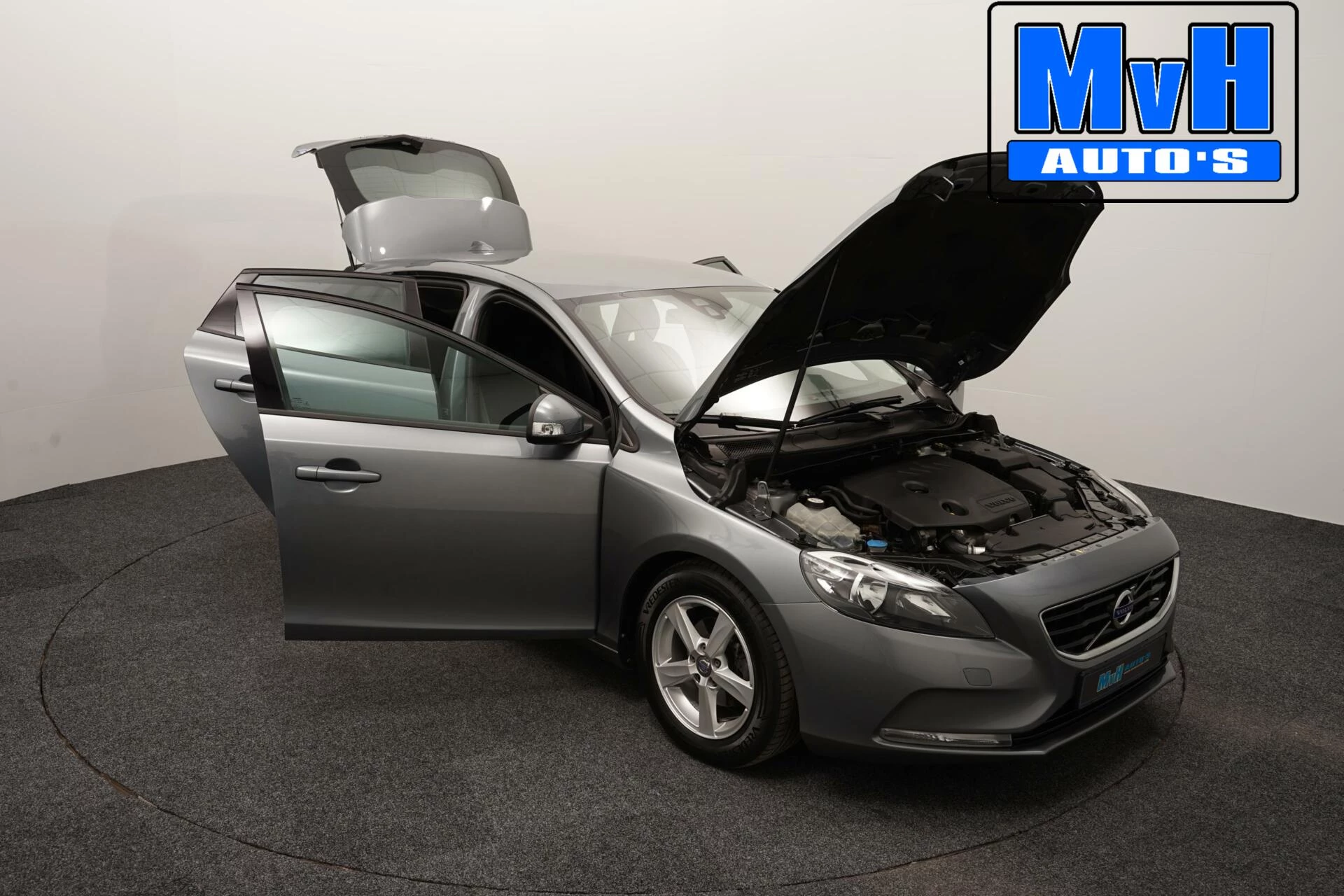 Hoofdafbeelding Volvo V40