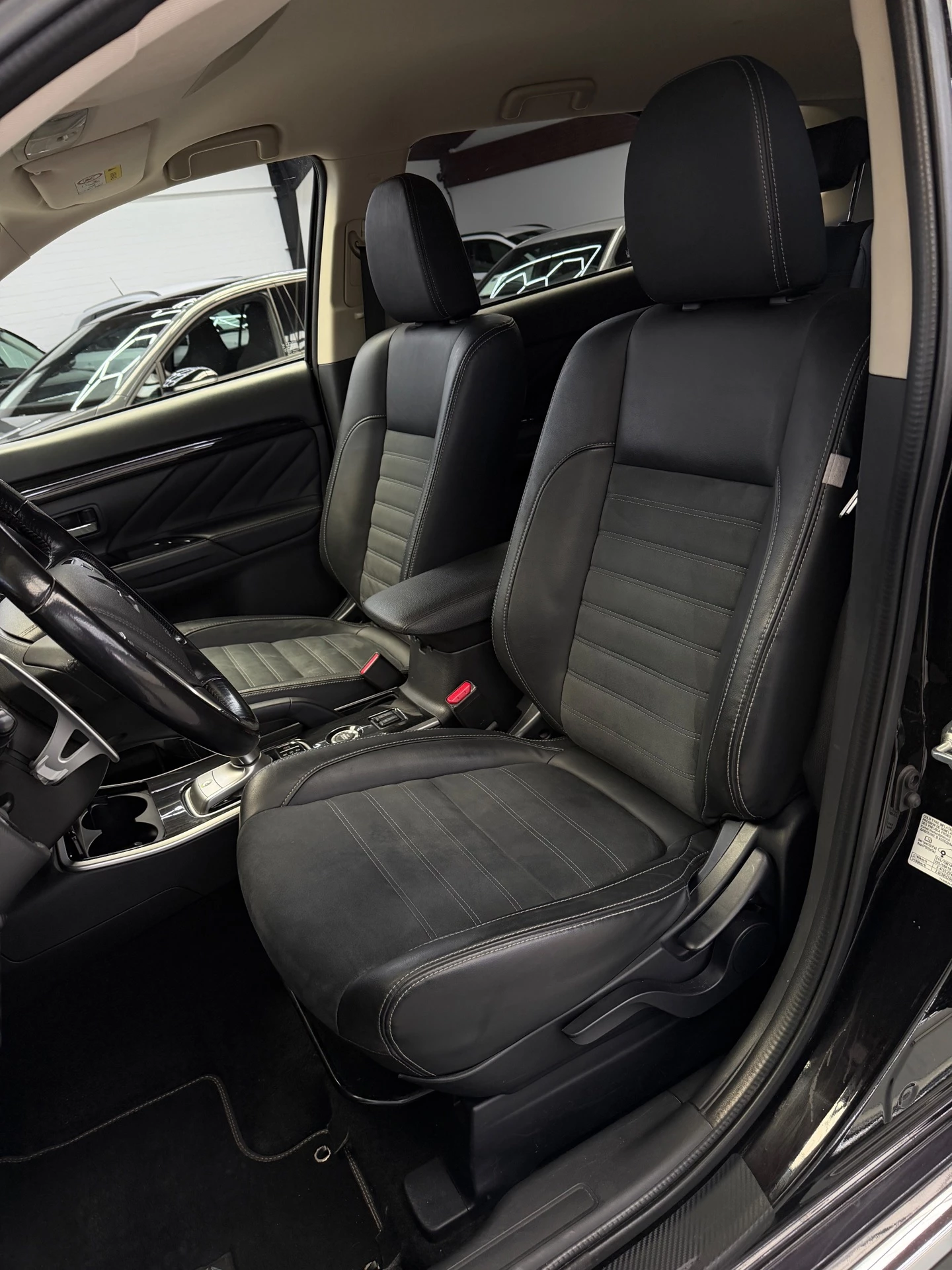 Hoofdafbeelding Mitsubishi Outlander