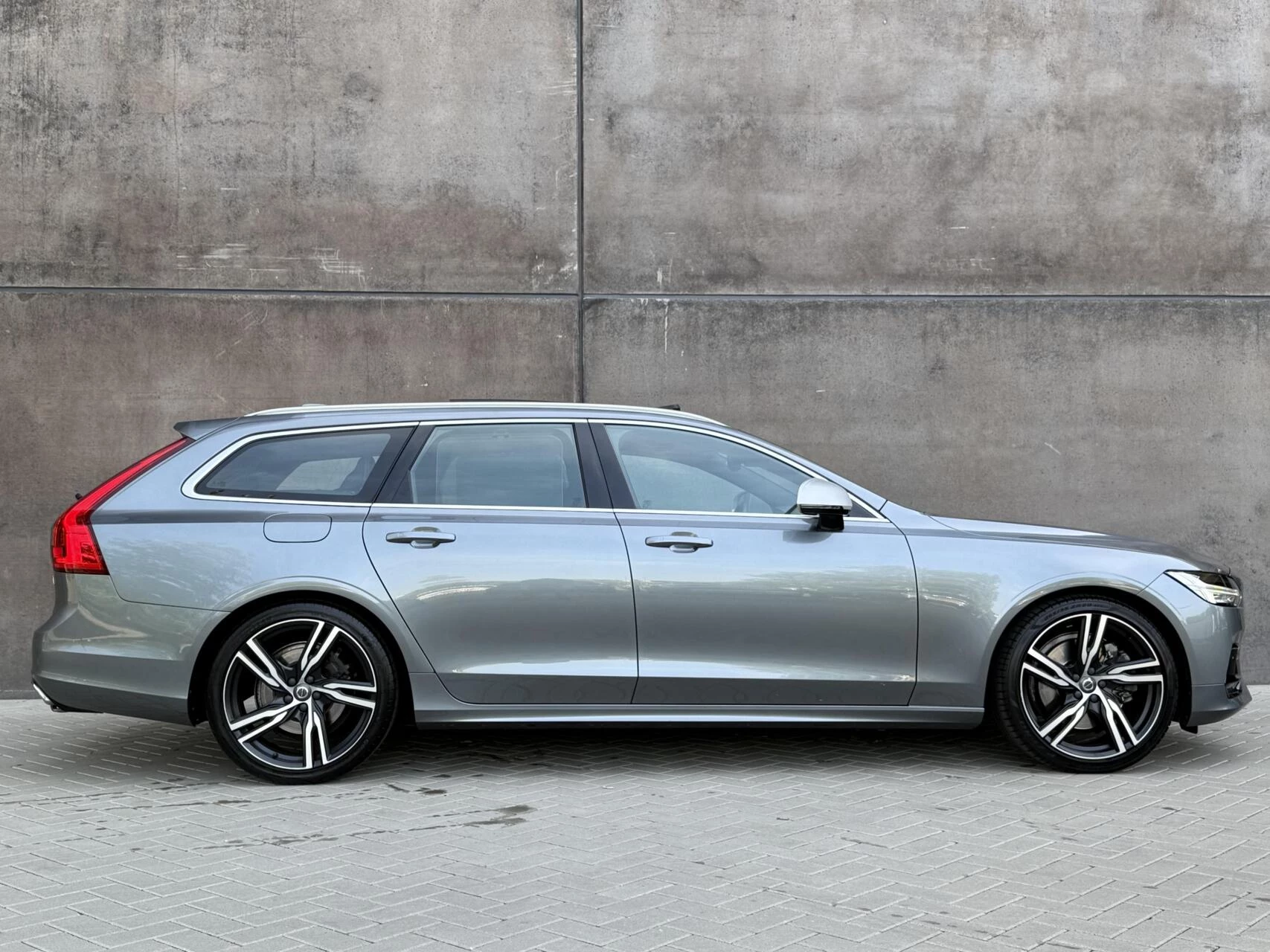 Hoofdafbeelding Volvo V90