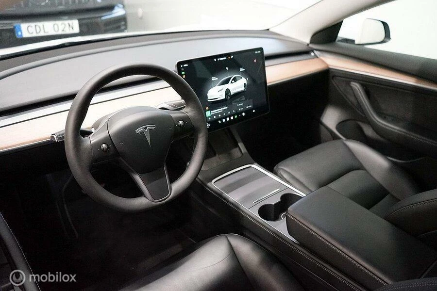 Hoofdafbeelding Tesla Model 3