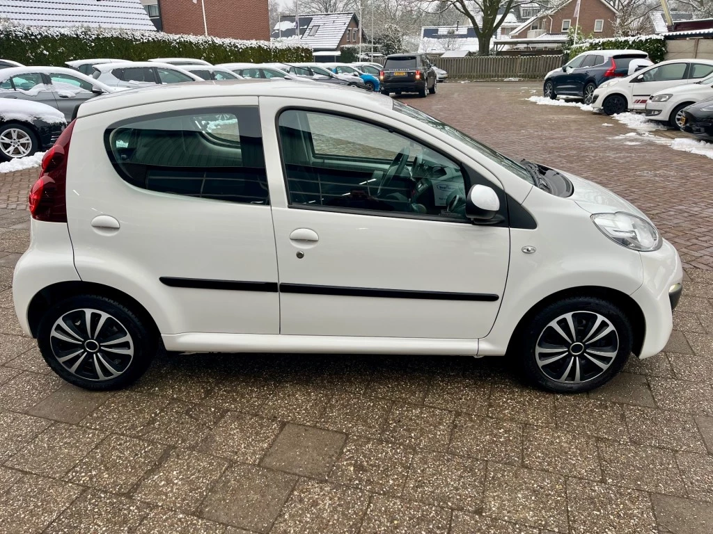 Hoofdafbeelding Peugeot 107