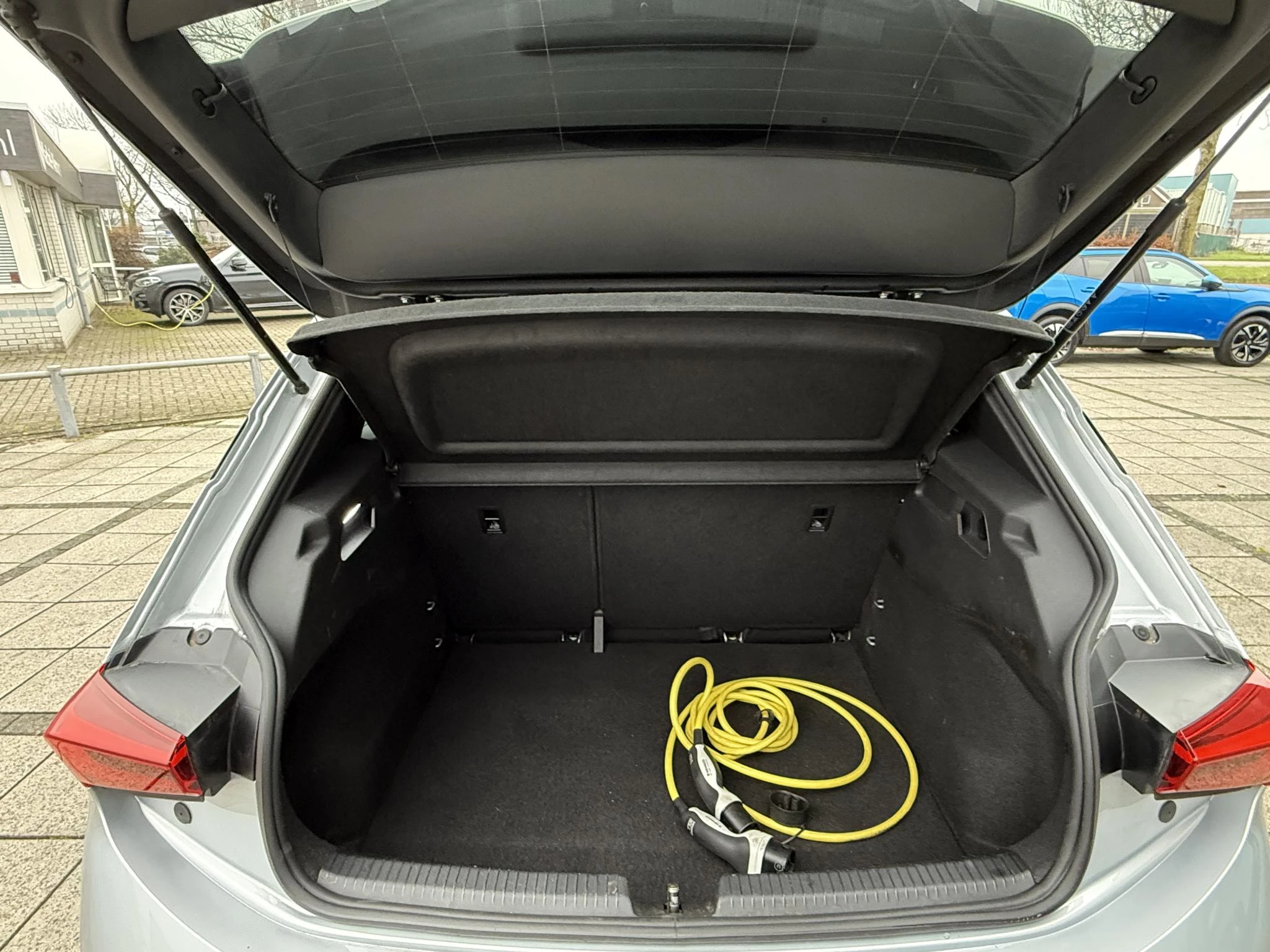 Hoofdafbeelding CUPRA Born