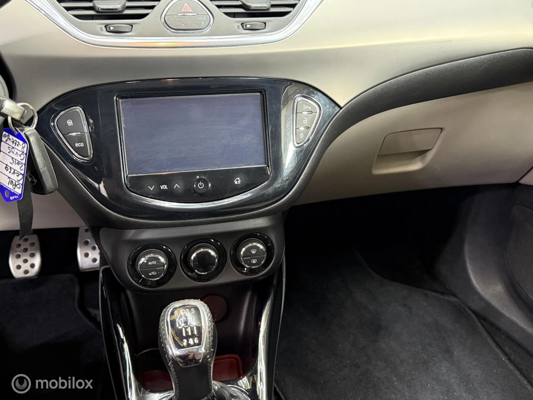 Hoofdafbeelding Opel Corsa