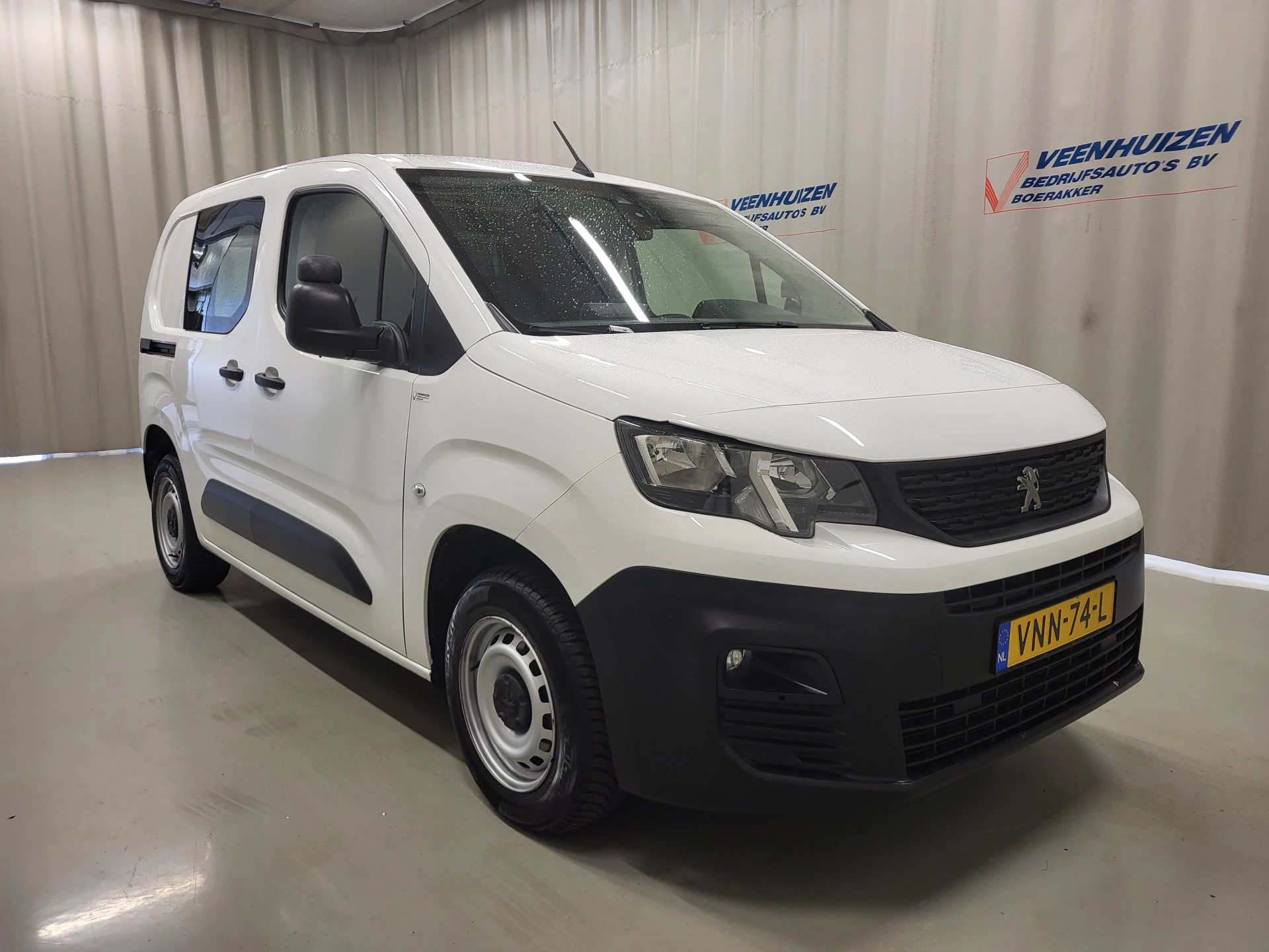 Hoofdafbeelding Peugeot Partner