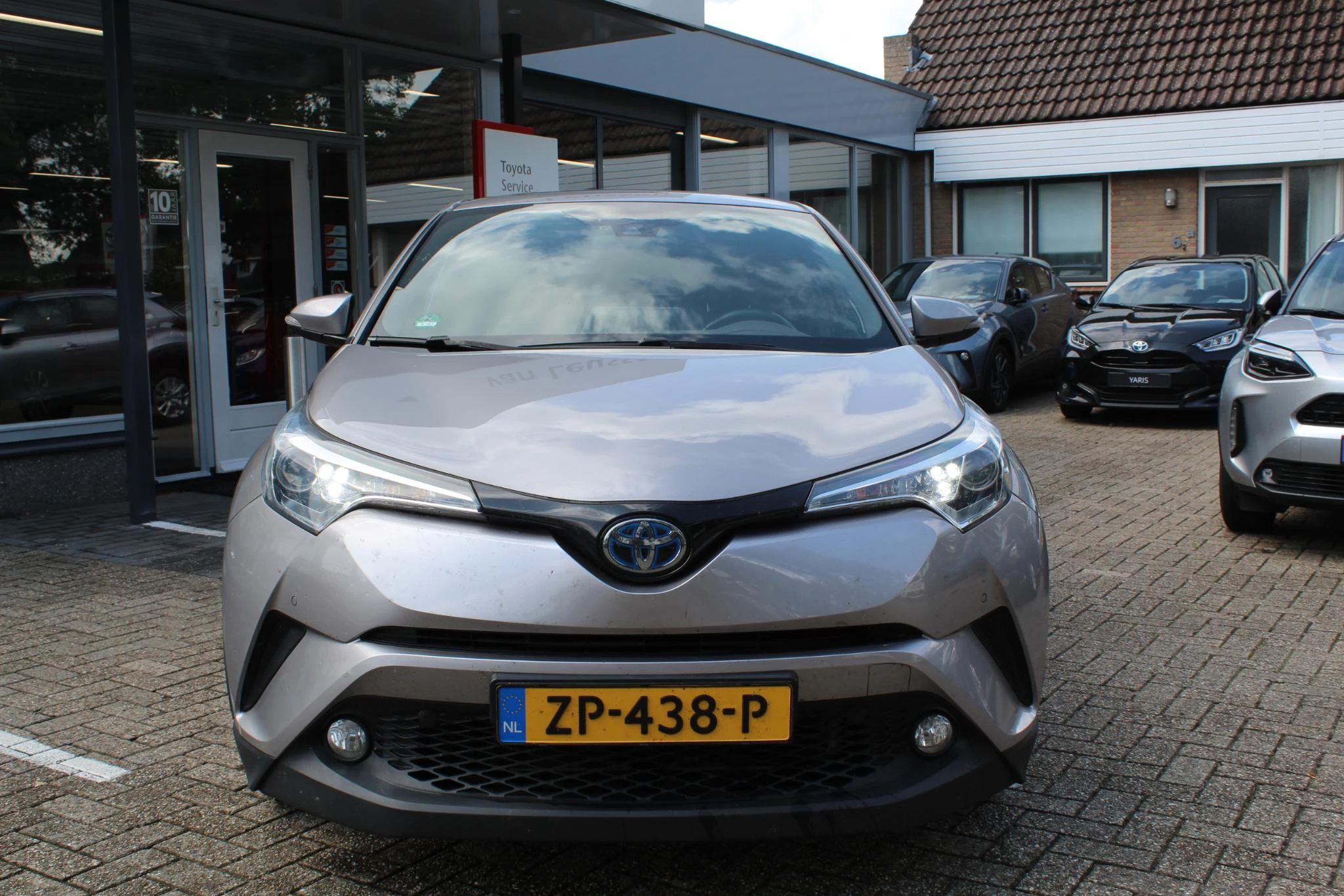 Hoofdafbeelding Toyota C-HR
