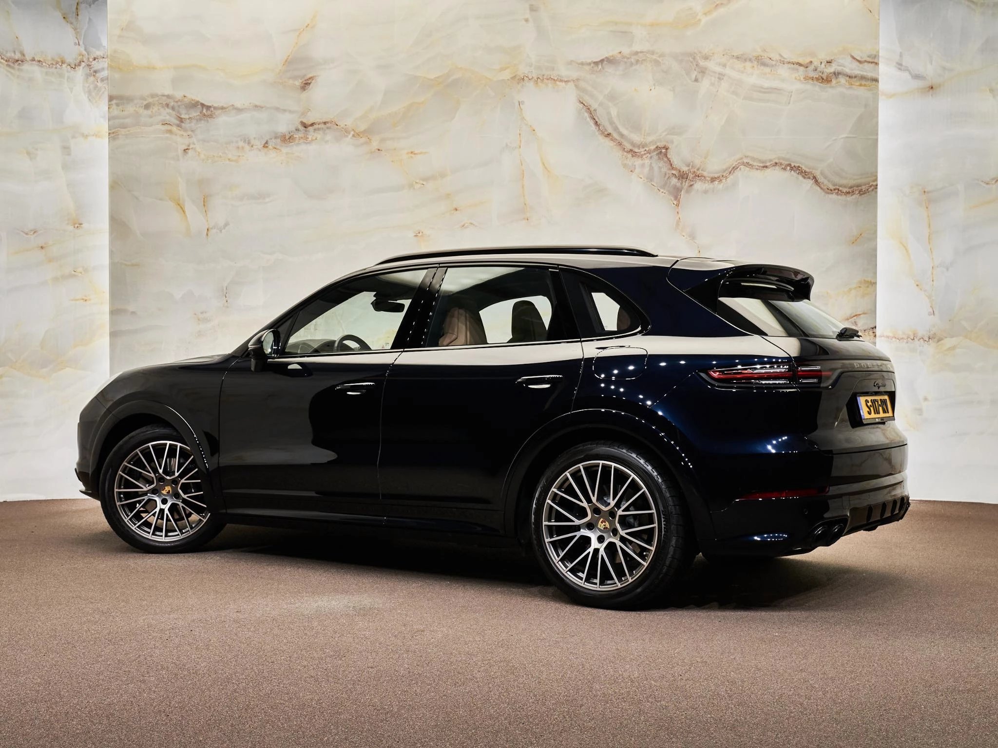 Hoofdafbeelding Porsche Cayenne