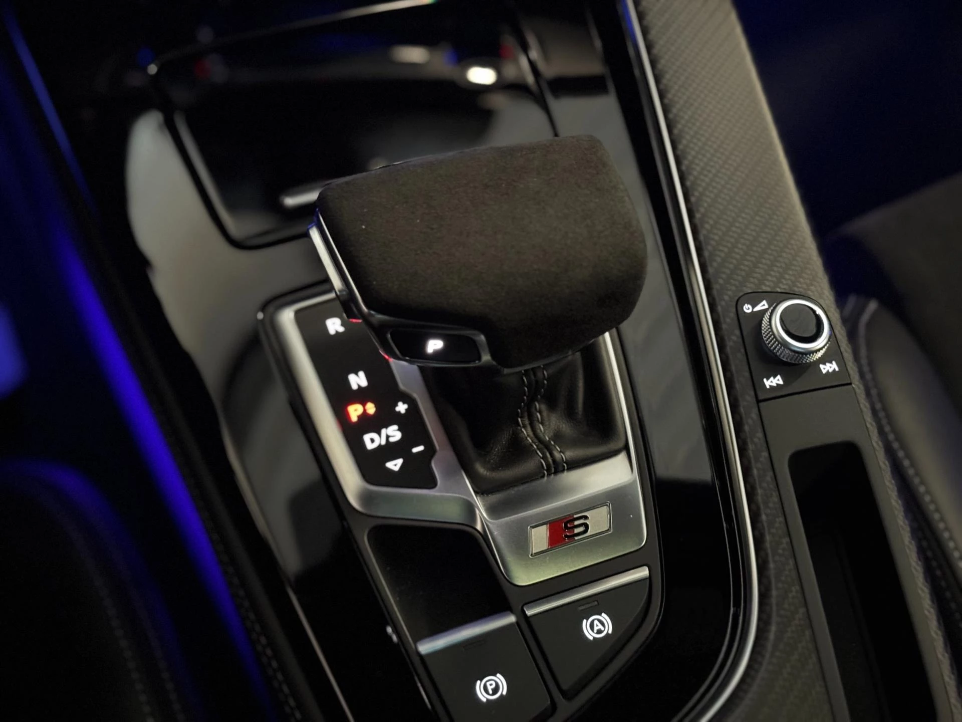 Hoofdafbeelding Audi S4