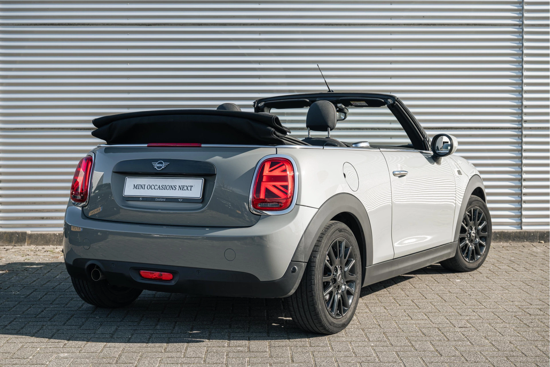 Hoofdafbeelding MINI One Cabrio