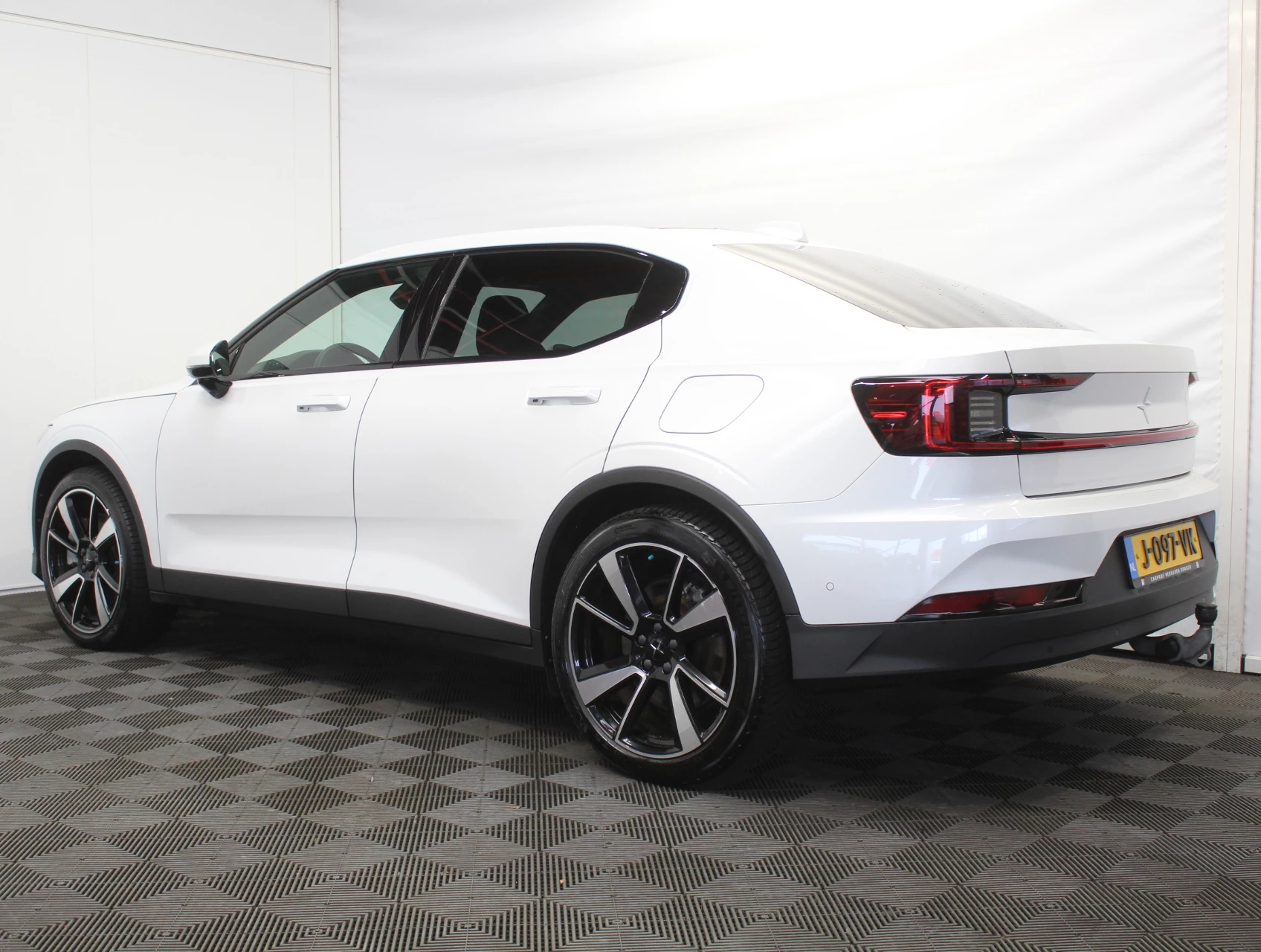 Hoofdafbeelding Polestar 2