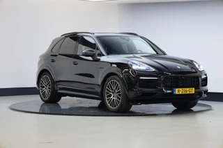 Porsche Cayenne 3.0 E-Hybrid Platinum Edition | Sportdesign | Sportchrono | Trekhaak | Sportuitlaat | 360 Camera | trekhaak | NL Auto |