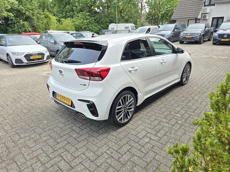 Hoofdafbeelding Kia Rio
