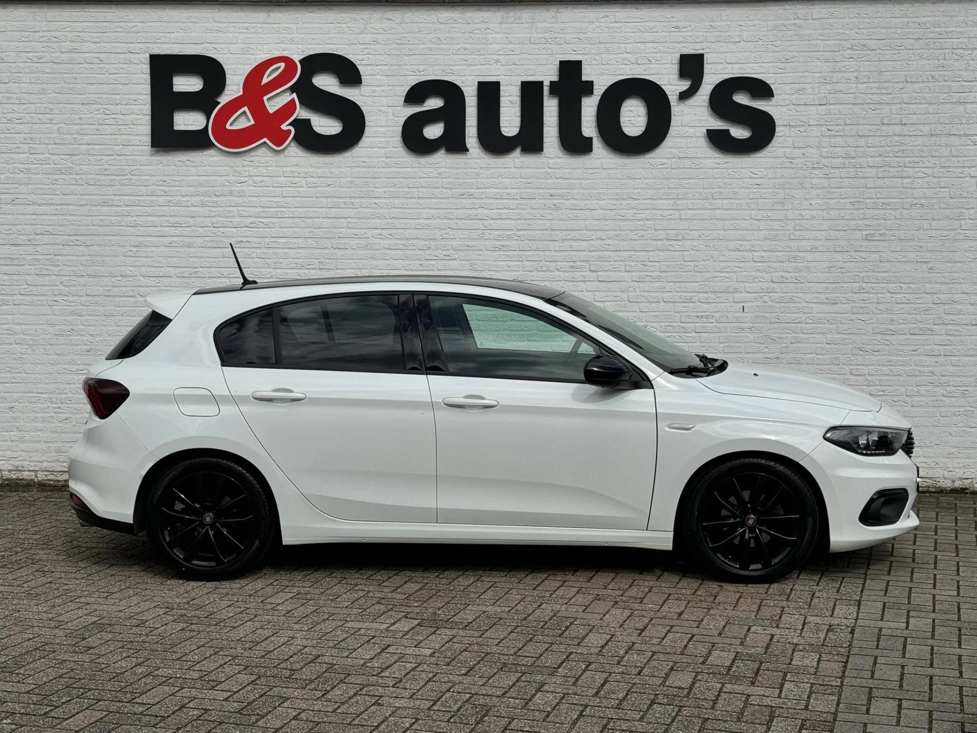 Hoofdafbeelding Fiat Tipo