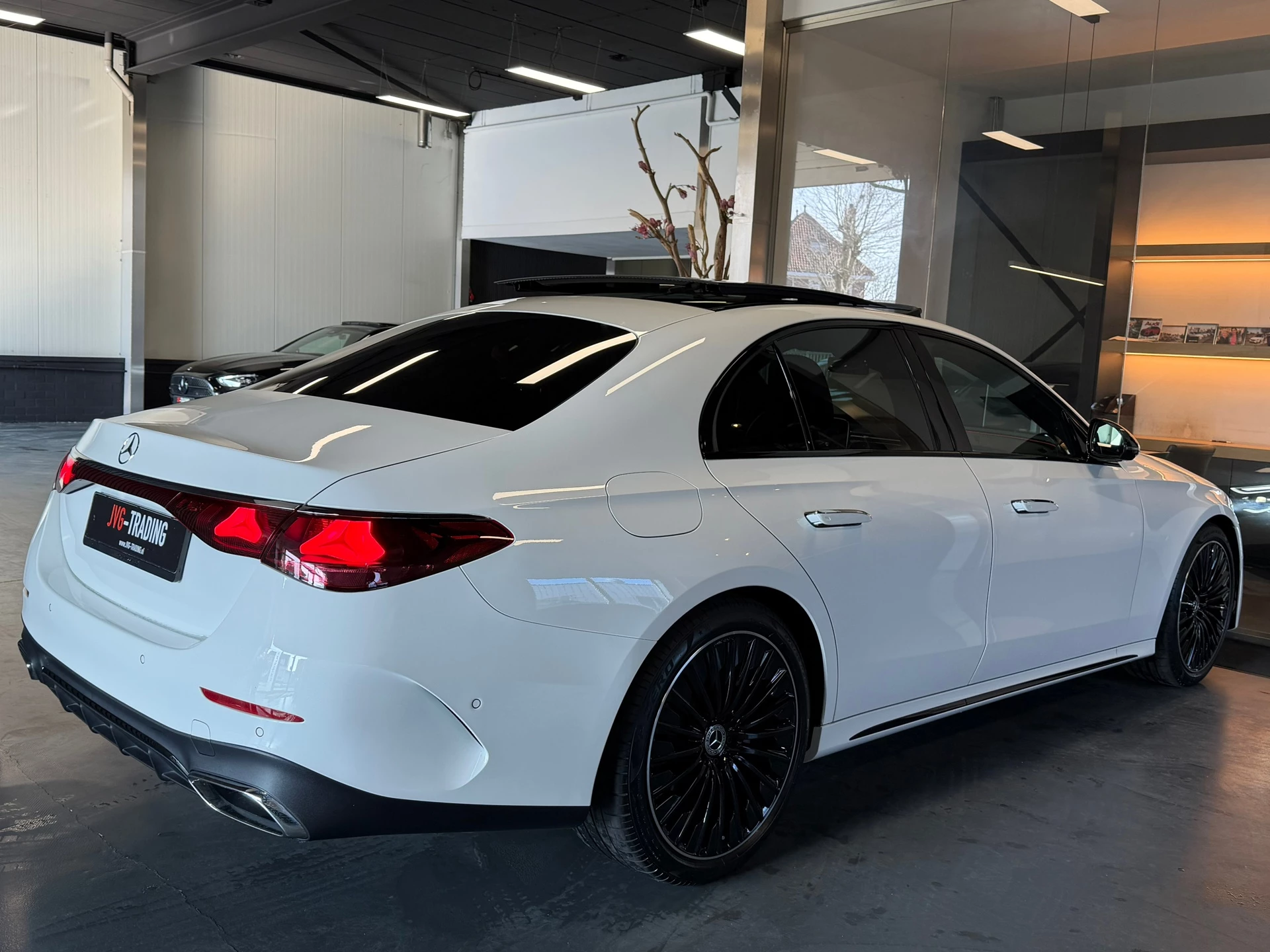 Hoofdafbeelding Mercedes-Benz E-Klasse