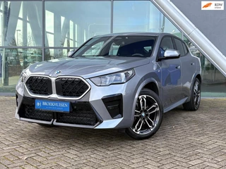 BMW X2 SDrive20i Launch Edition M sport Camera / Harman Kardon Audio / Stoel-Stuurverwarming