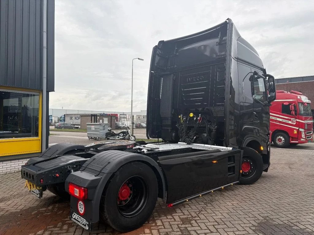 Hoofdafbeelding Iveco S-way
