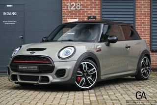 Mini Mini 2.0 John Cooper Works|REMUS|H&K|PANORAMADAK|SPORTSTOELEN