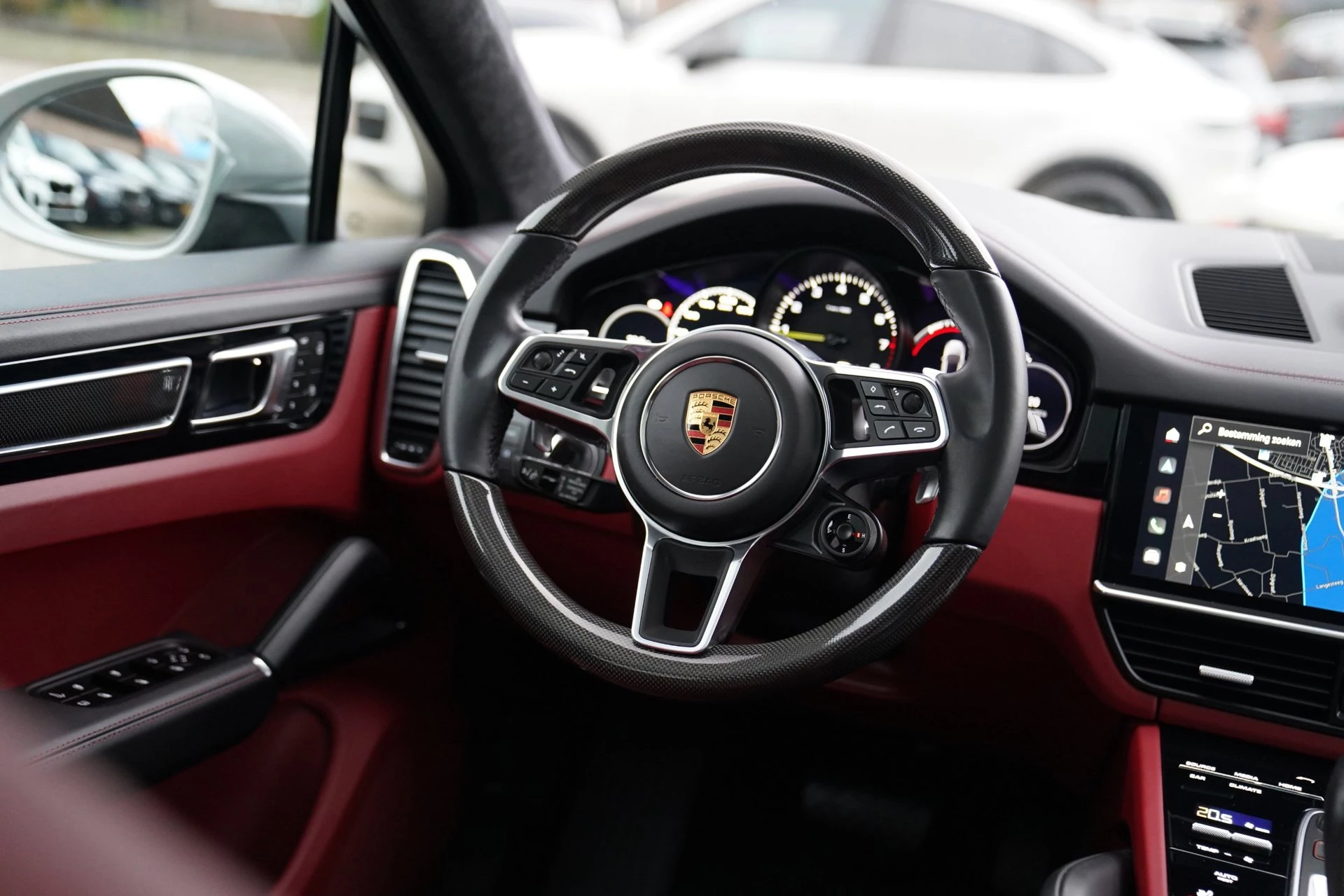 Hoofdafbeelding Porsche Cayenne