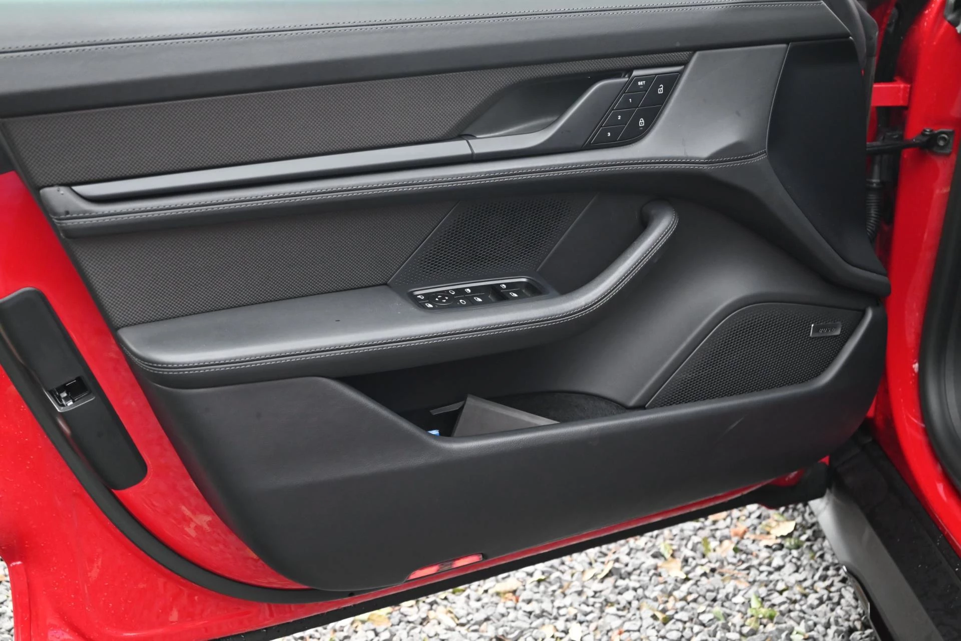 Hoofdafbeelding Porsche Taycan