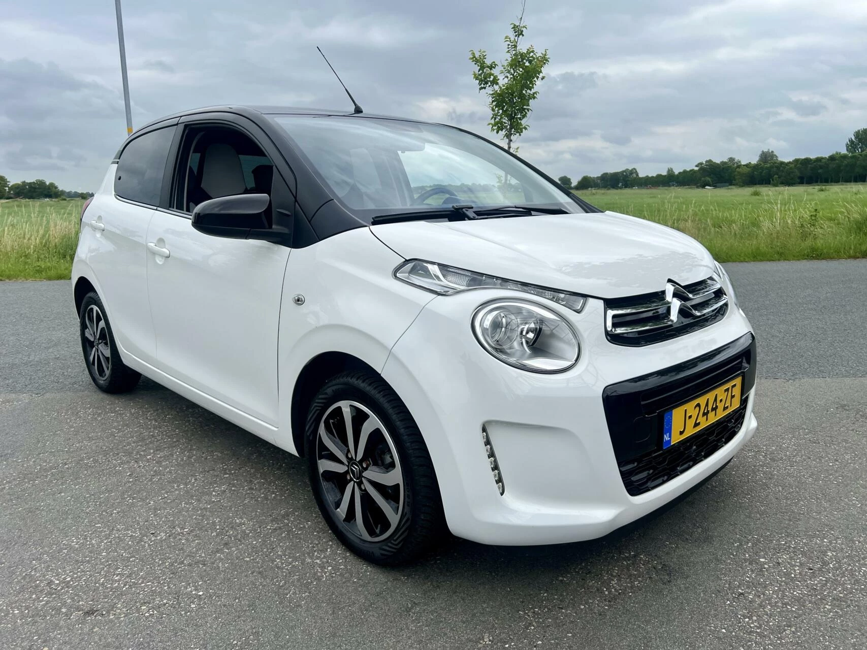 Hoofdafbeelding Citroën C1