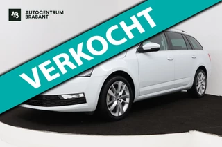Skoda Octavia Combi 1.5 TSI Greentech Business Edition (STOELVERWARMING, AUTOMAAT, NAVIGATIE, CARPLAY, CRUISE, PARKEERSENSOREN)