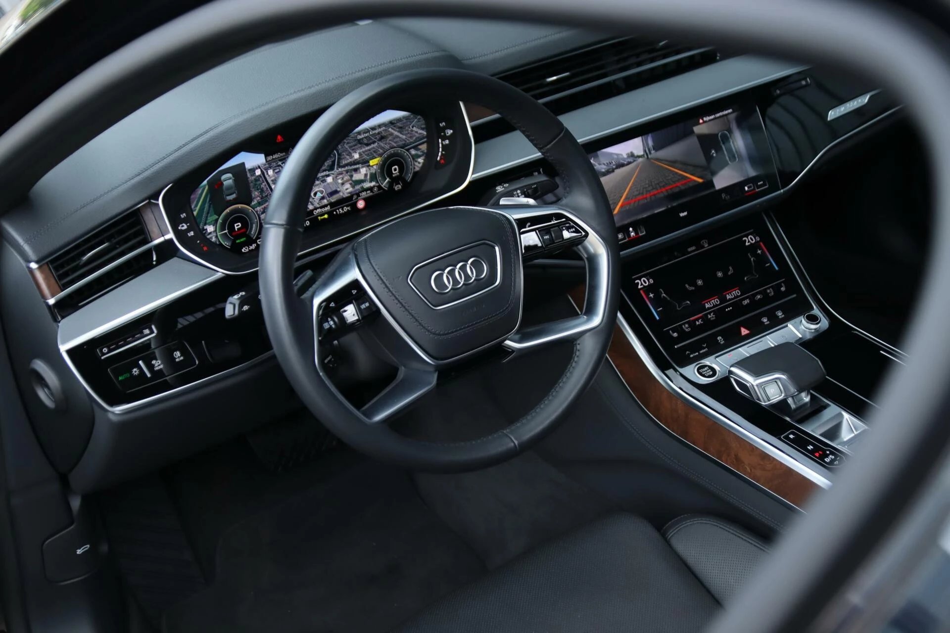 Hoofdafbeelding Audi A8