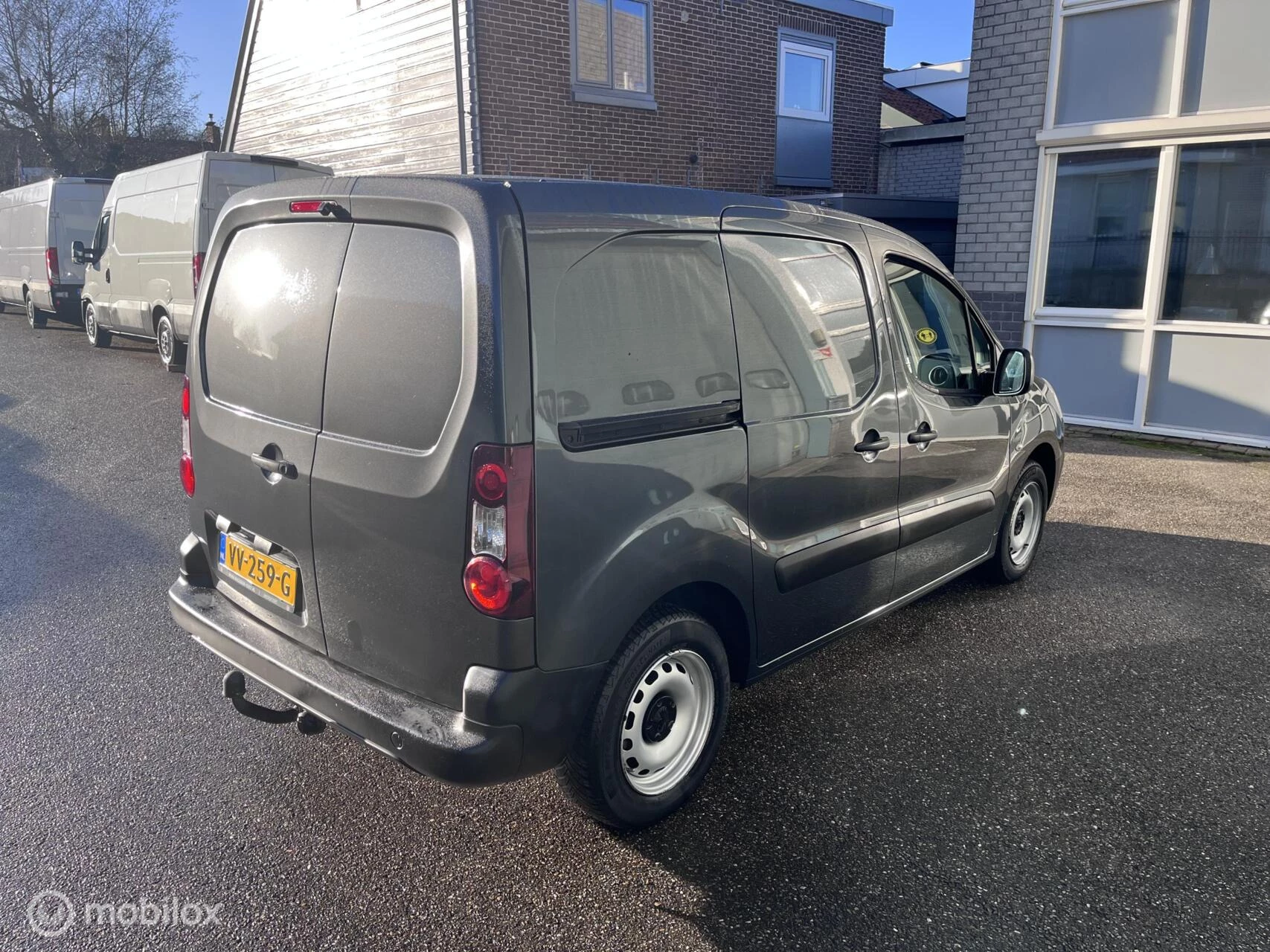 Hoofdafbeelding Peugeot Partner