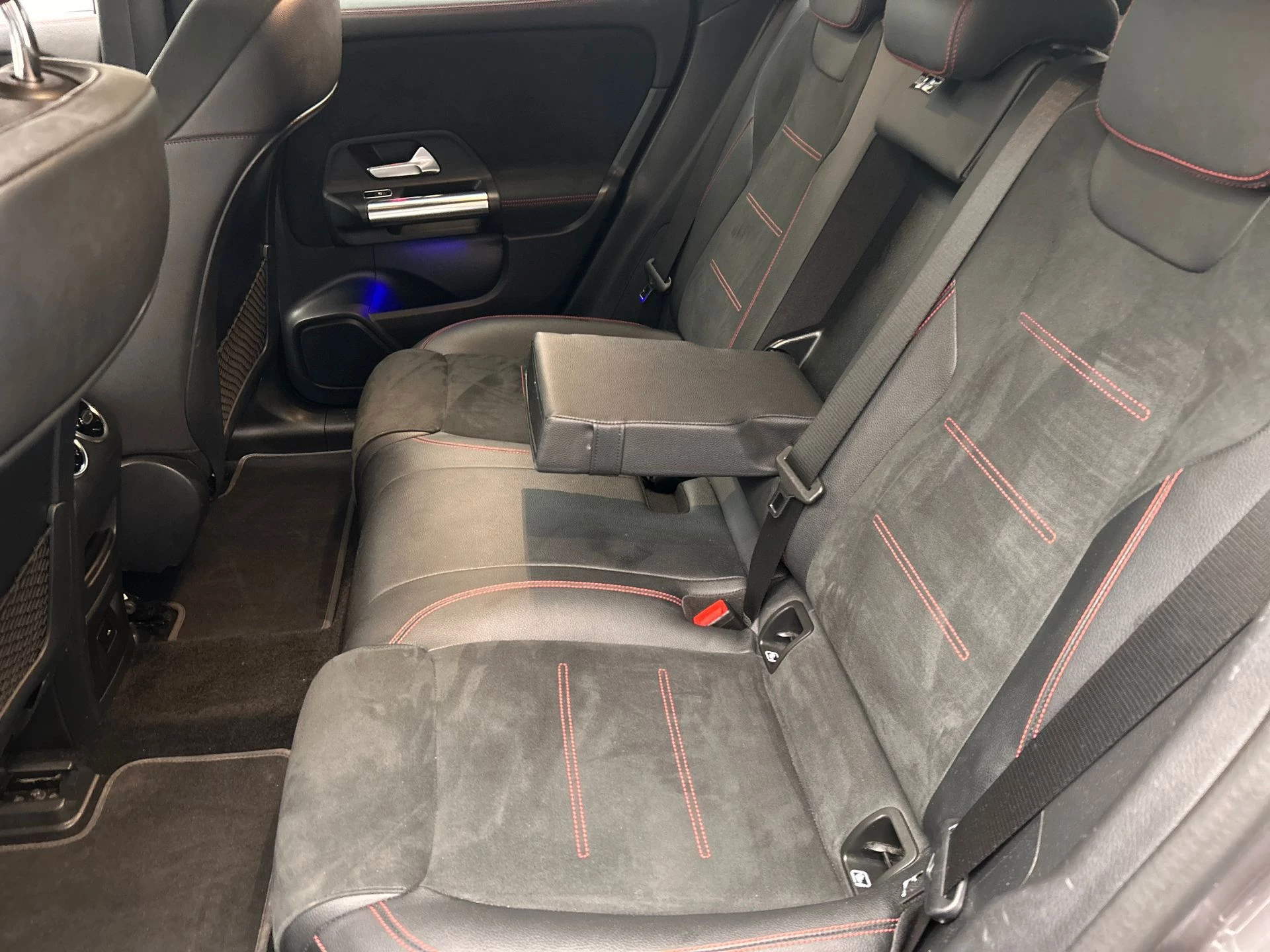 Hoofdafbeelding Mercedes-Benz EQA