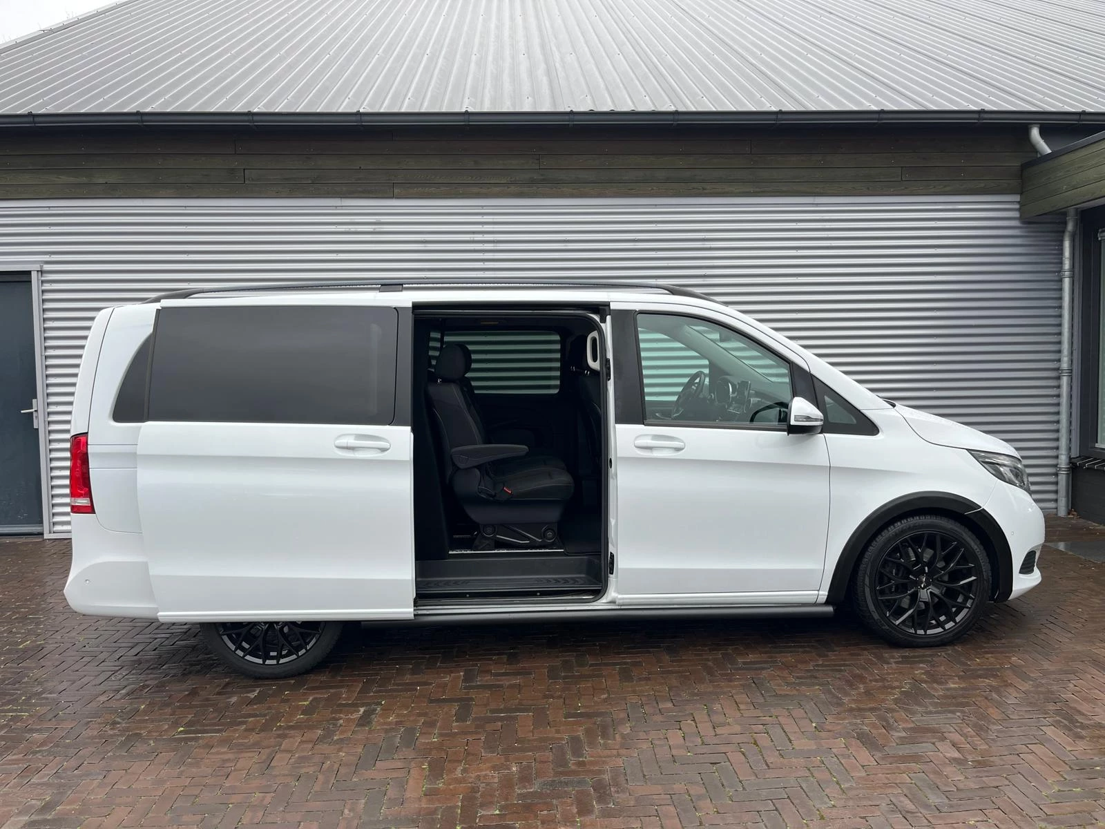 Hoofdafbeelding Mercedes-Benz V-Klasse