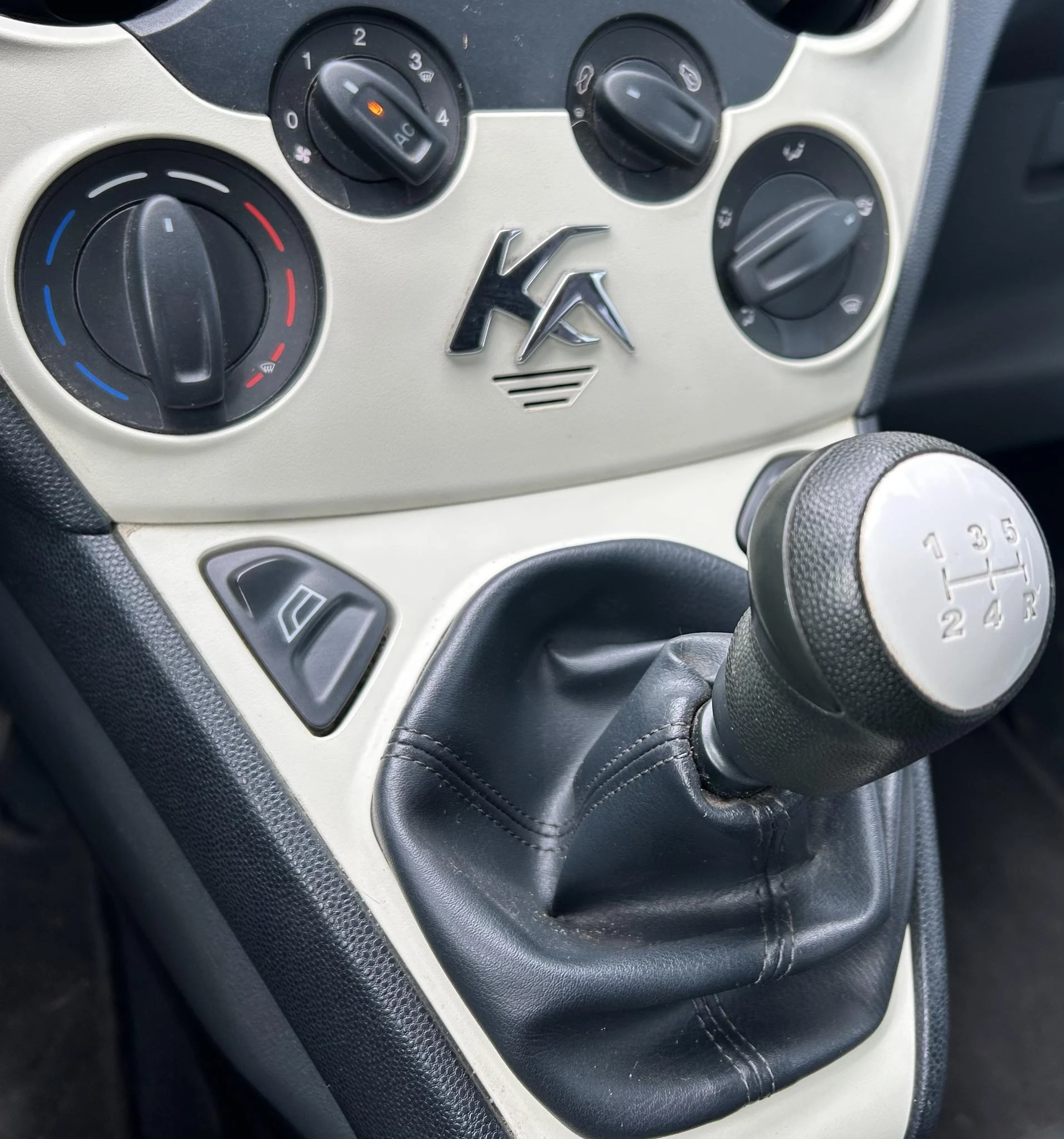 Hoofdafbeelding Ford Ka