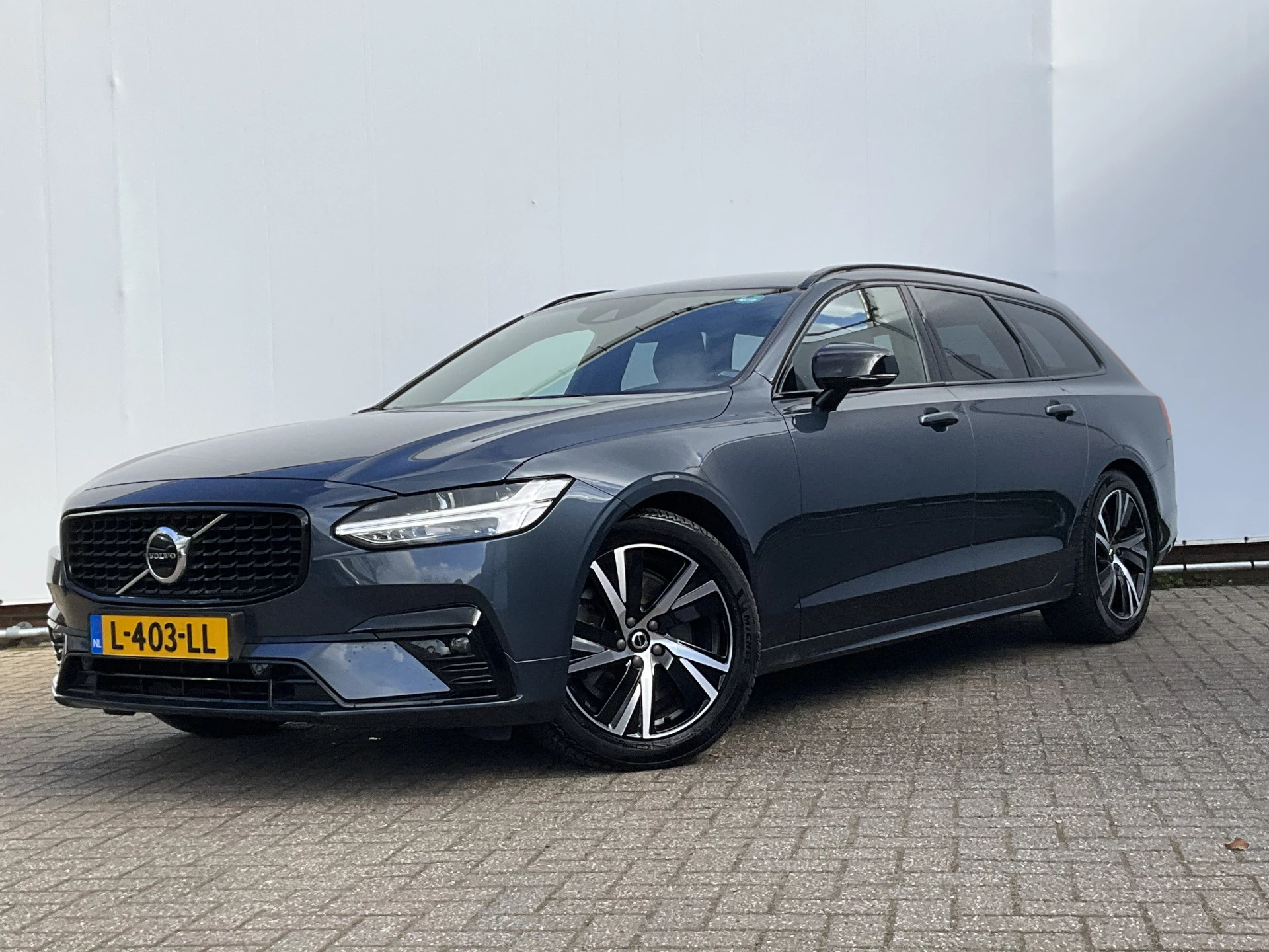 Hoofdafbeelding Volvo V90