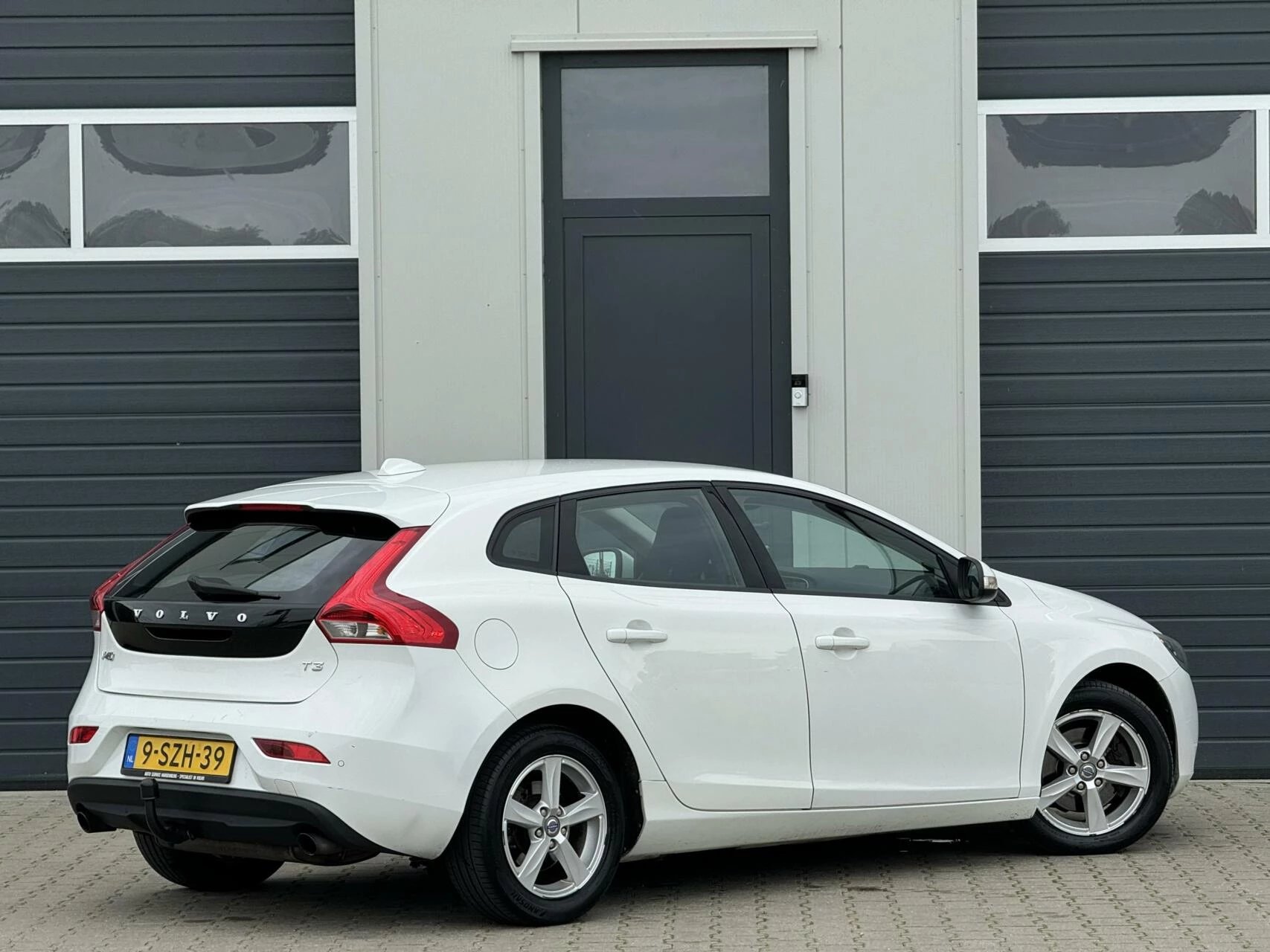 Hoofdafbeelding Volvo V40