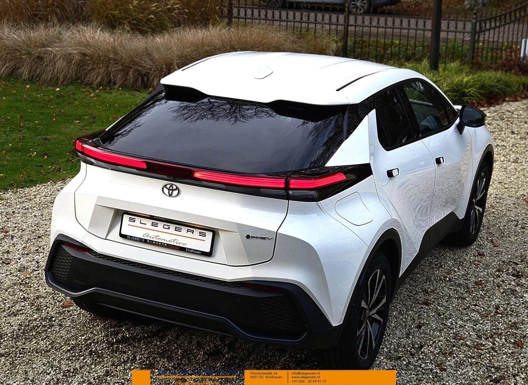 Hoofdafbeelding Toyota C-HR